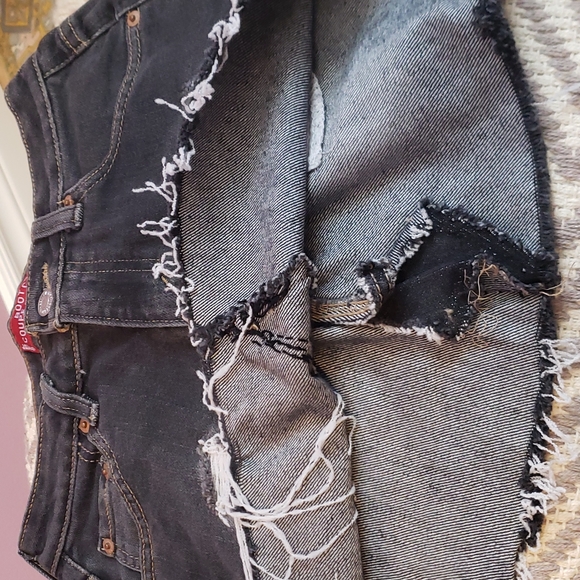 Vintage DIY Levi's Denim Mini Skirt - Picture 6 of 11